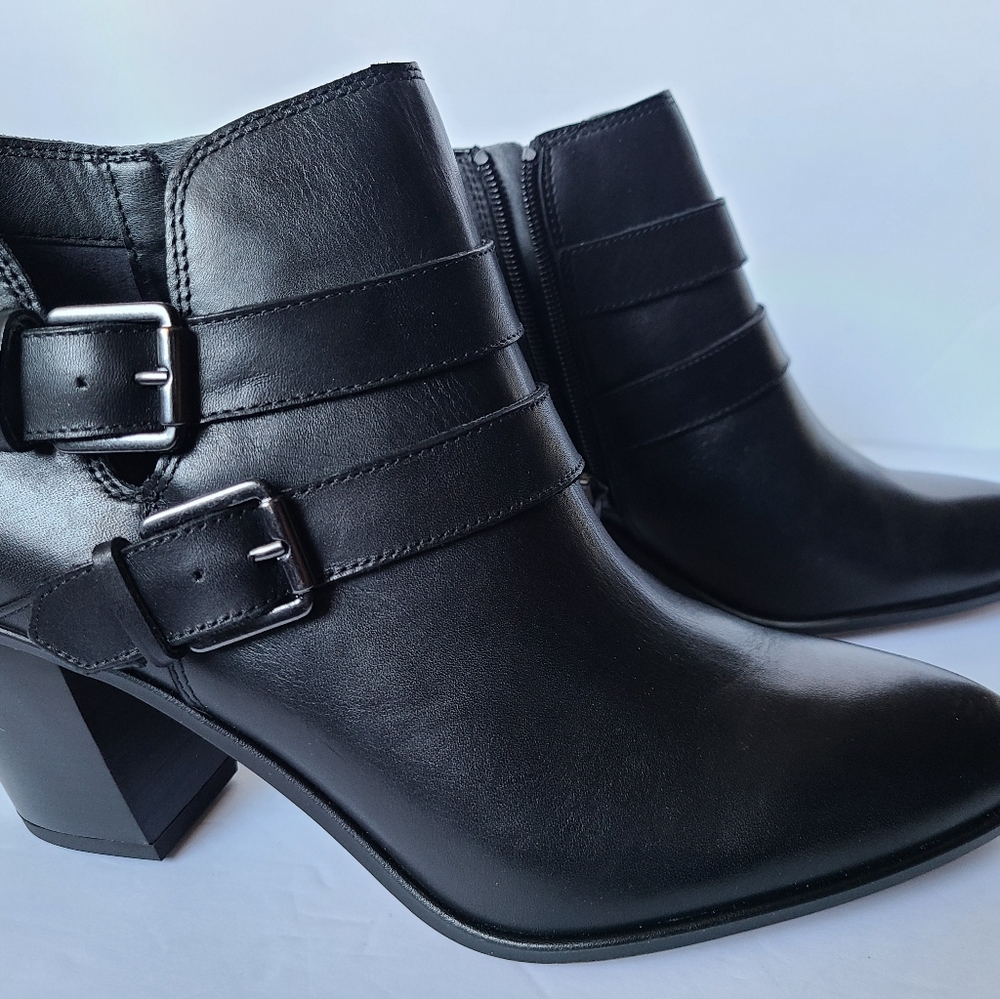 Franco Sarto Booties NIB - Picture 1 of 6